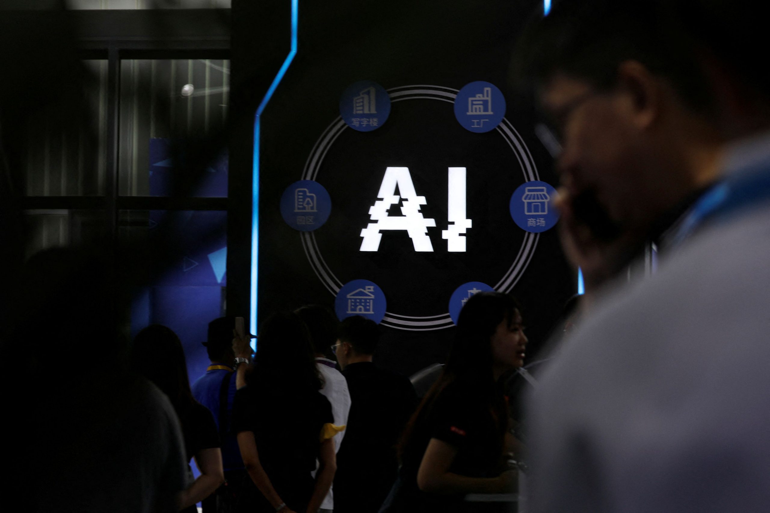 Τεχνητή νοημοσύνη: Οι θέσεις εργασίας που θα επιβιώσουν και θα έχουν τους υψηλότερους μισθούς
