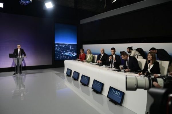 Debate: Πότε και πώς θα διεξαχθεί – Δεκτές οι προτάσεις των δημοσιογράφων