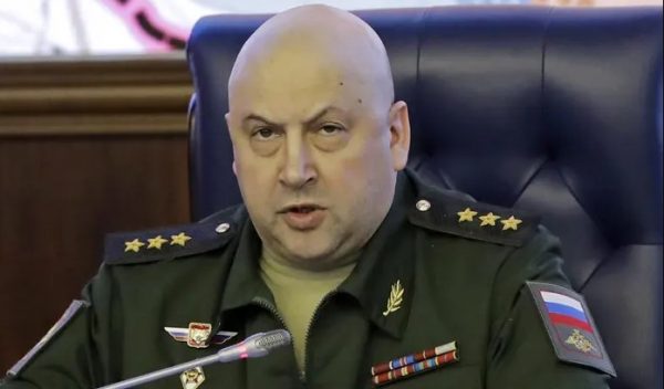 Ρωσία: Υπό κράτηση ο στρατηγός Σεργκέι Σουροβίκιν – Τι λένε οι Financial Times