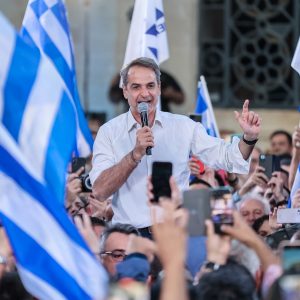 Μητσοτάκης: Με αυτοδύναμη ΝΔ μείωση φόρων, αύξηση μισθών και συντάξεων