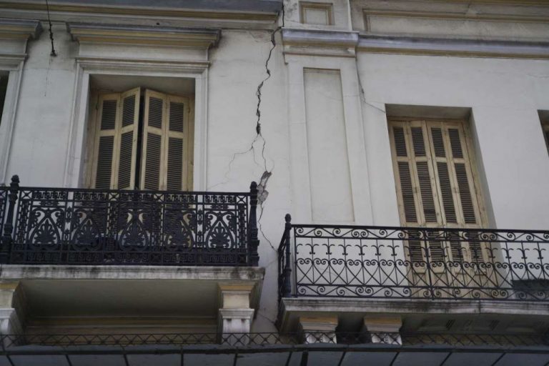 Greek real estate: Pre-earthquake building inspection in September