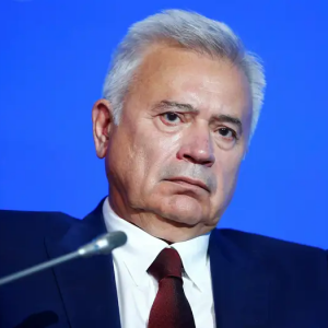 Ρωσία: Οι διεθνώς απομονωμένοι ολιγάρχες αναγκάζονται να επενδύσουν στην… πατρίδα