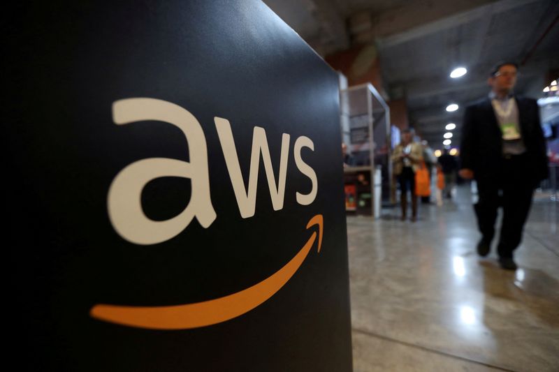 Amazon: Η αύξηση των πωλήσεων επιταχύνεται καθώς ο όμιλος προετοιμάζεται να ξοδέψει για ΑΙ