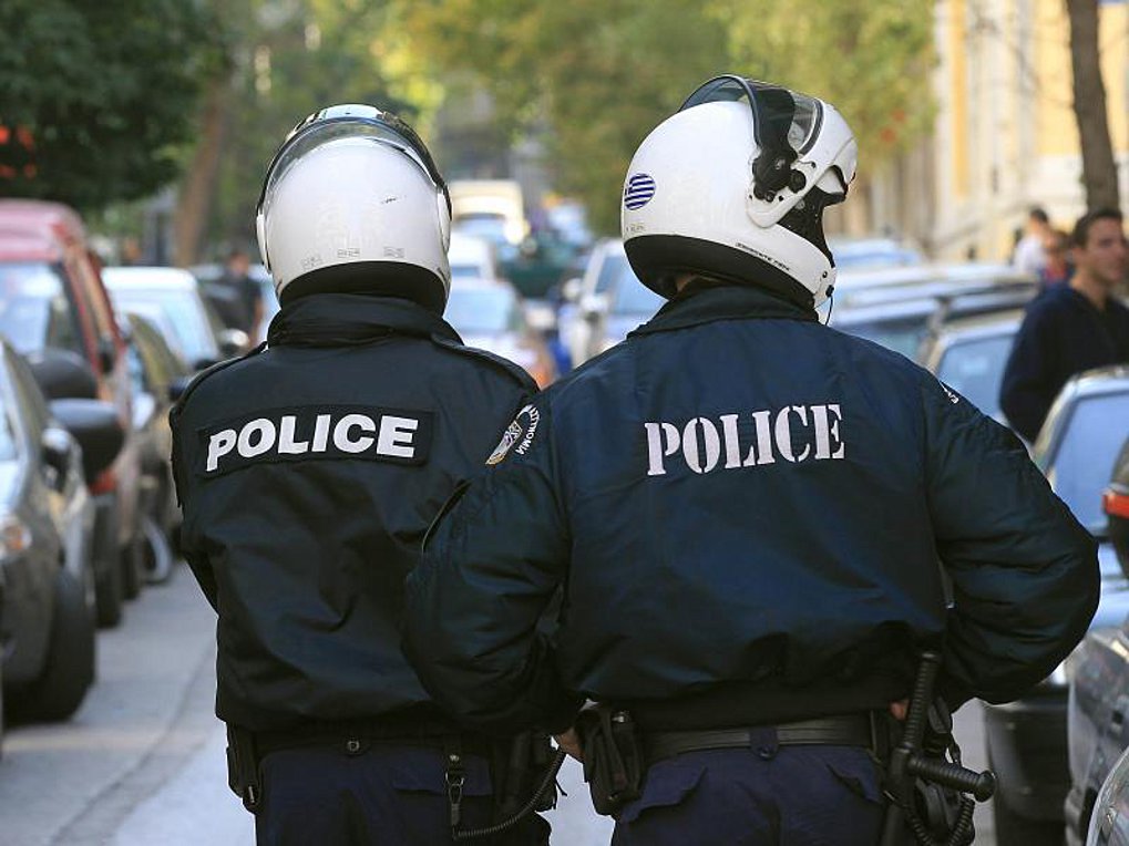 Υπουργείο Ναυτιλίας: Εξαρθρώθηκε εγκληματική οργάνωση που διακινούσε πλαστά ταξιδιωτικά πιστοποιητικά