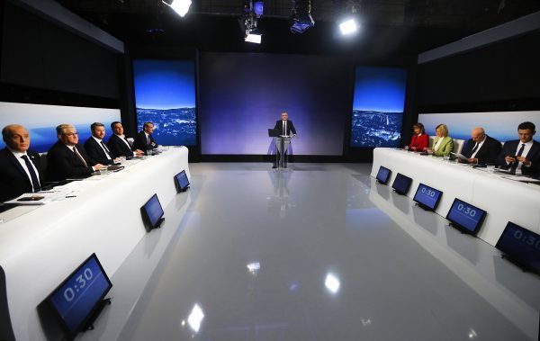 Debate: Την αναβολή του αποφάσισε η Διακομματική Επιτροπή