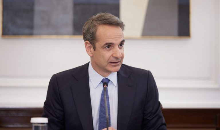 PM Mitsotakis to meet with Cyprus President Christodoulides in Nicosia