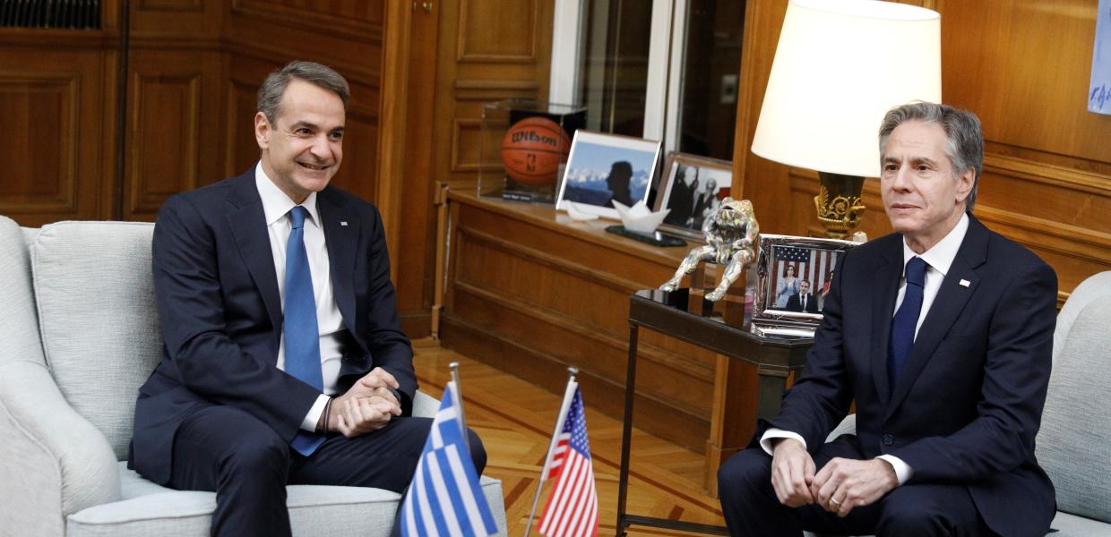 Mitsotakis receives latest congratulatory phone call from US Sec’t of State Blinken