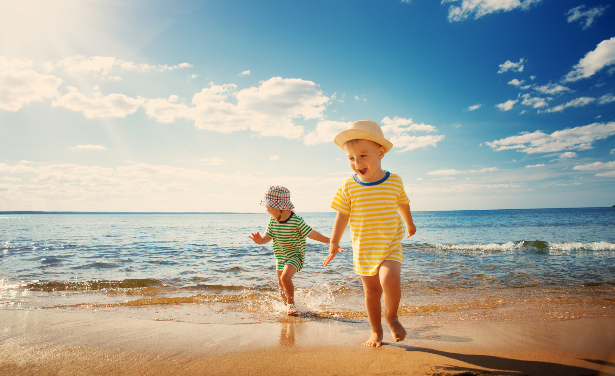Αττική: Οι καλύτερες παραλίες για οικογένειες με παιδιά