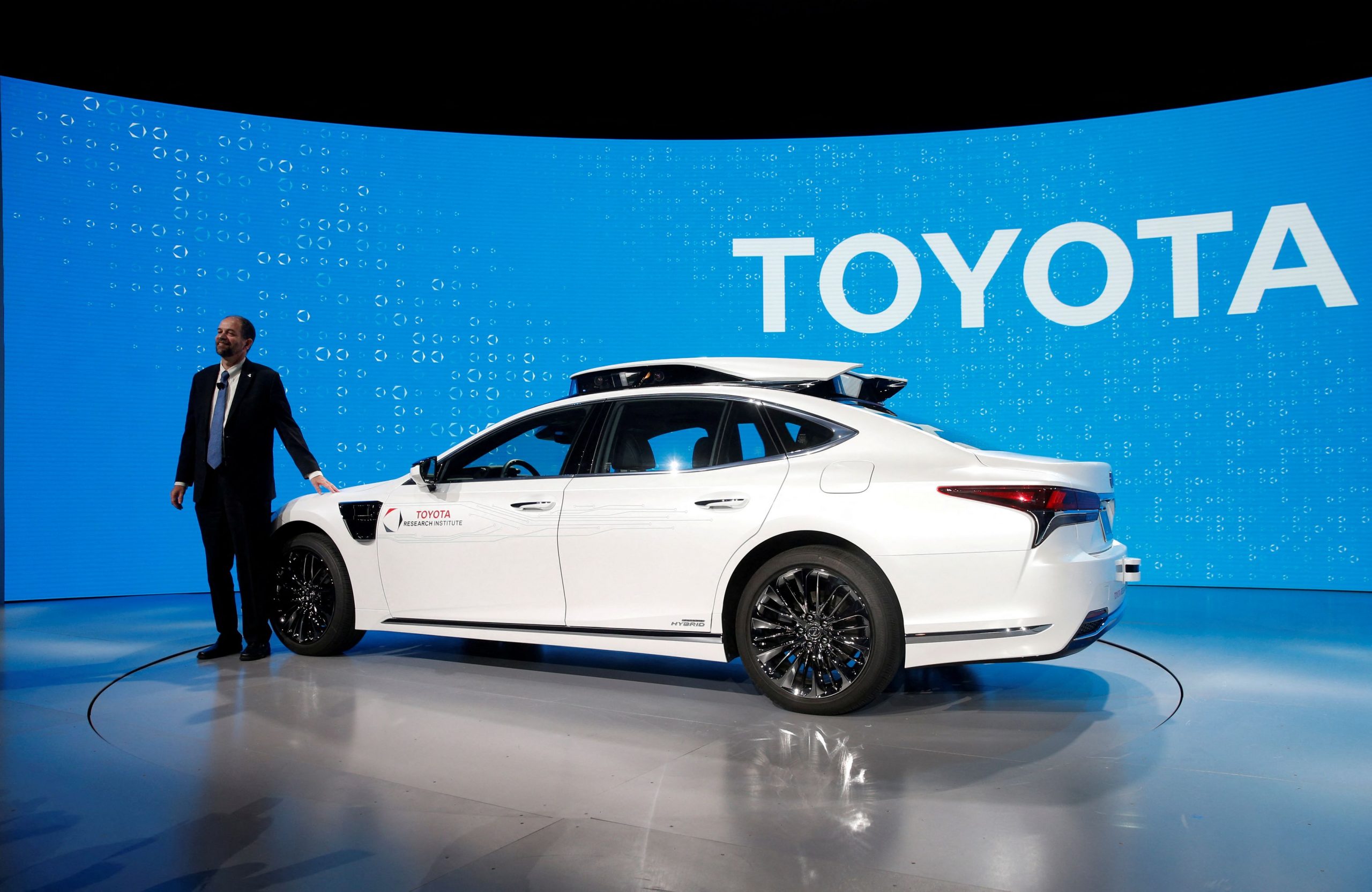 Toyota: Προς επαναστατική ανακάλυψη στον τομέα της ηλεκτροκίνησης