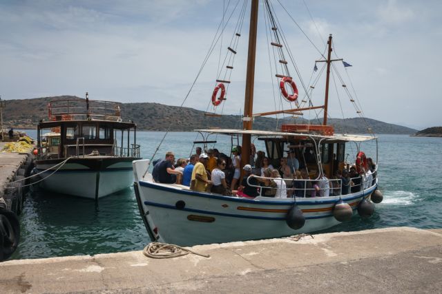 Greek Tourism: Soaring demand – low revenue for Airbnb