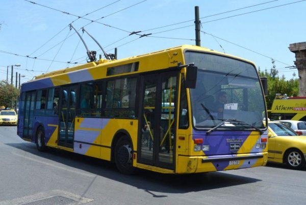 Τρόλεϊ: 4ωρη στάση εργασίας από τους εργαζόμενους