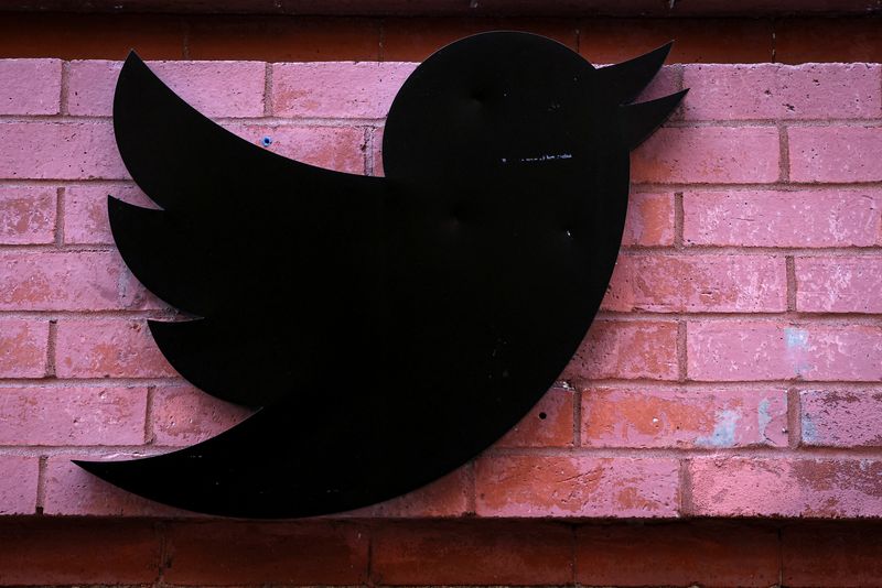 Twitter: Αρνείται να πληρώσει τη Google για τις υπηρεσίες cloud