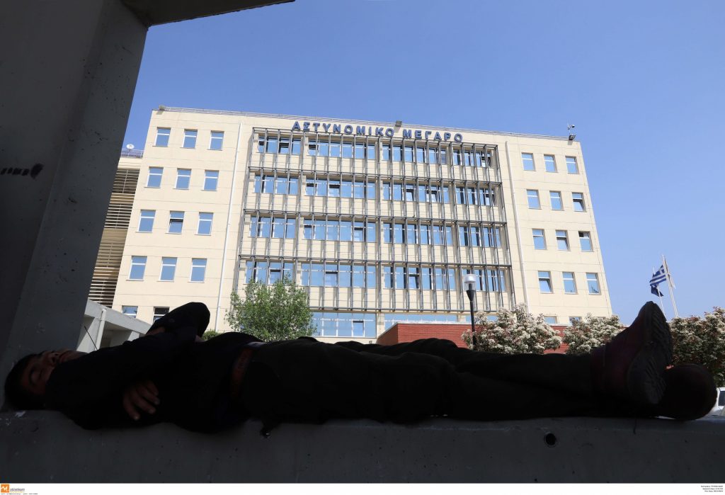 ΕΛΑΣ: 10 συμβουλές για να μη σας εξαπατήσουν μέσω διαδικτύου