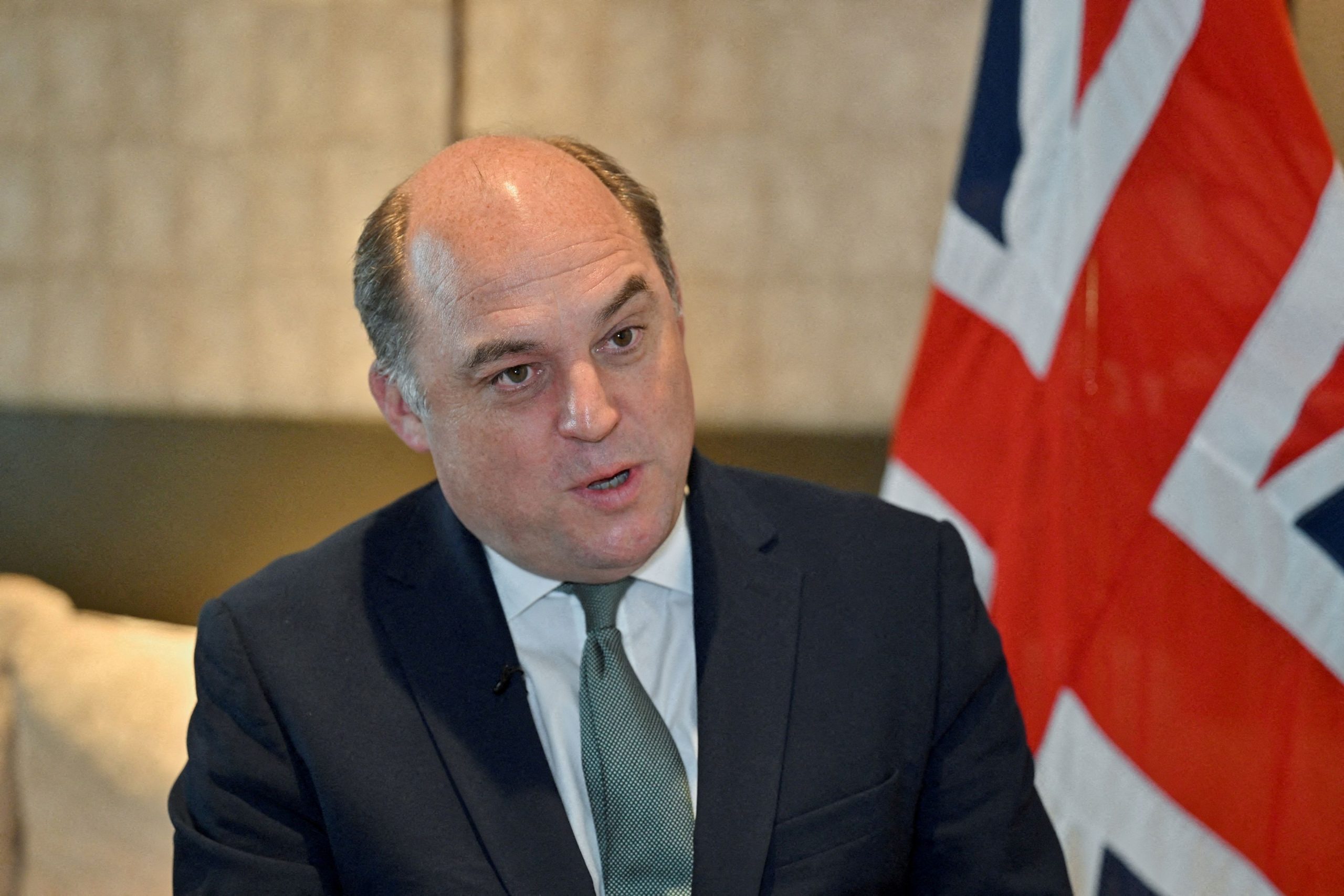 Βρετανία: Αποχωρεί από την πολιτική ο υπουργός Άμυνας