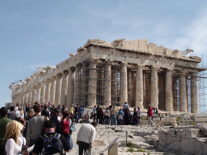 Ακρόπολη: Σκέψεις του υπ. Πολιτισμού για ημερήσιο όριο επισκεπτών