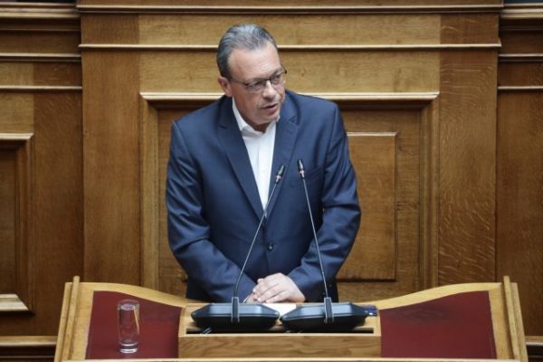 Σωκράτης Φάμελλος: Με λεφτά από τη φορολογία, χρηματοδοτείτε την ακρίβεια