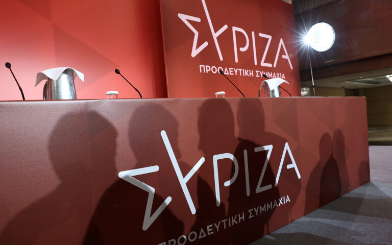 ΣΥΡΙΖΑ: Η κυβέρνηση απεντάσσει αντιπλημμυρικά έργα από ΕΣΠΑ και Ταμείο Ανάκαμψης