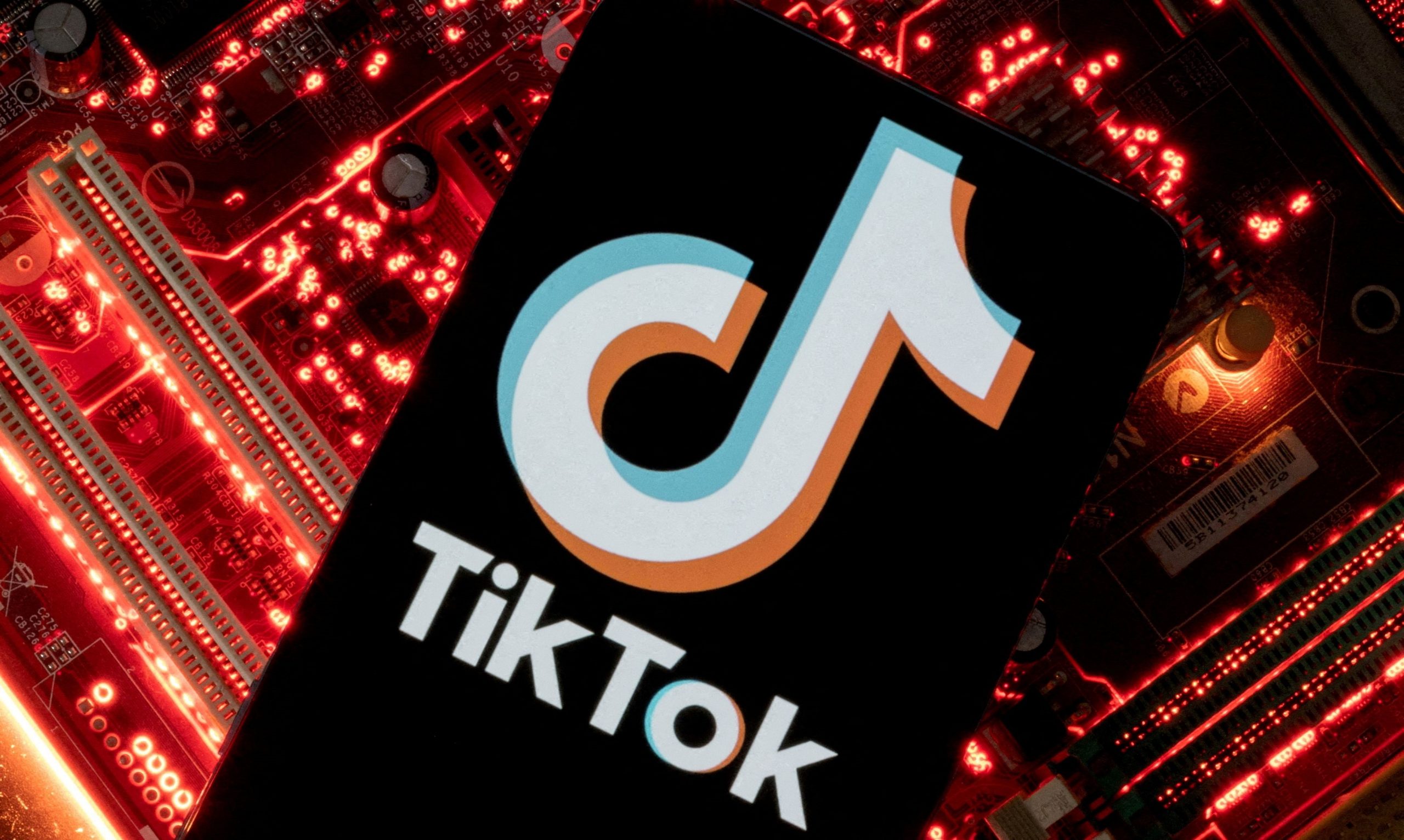 TikTok: Η επόμενη απειλή για την Amazon