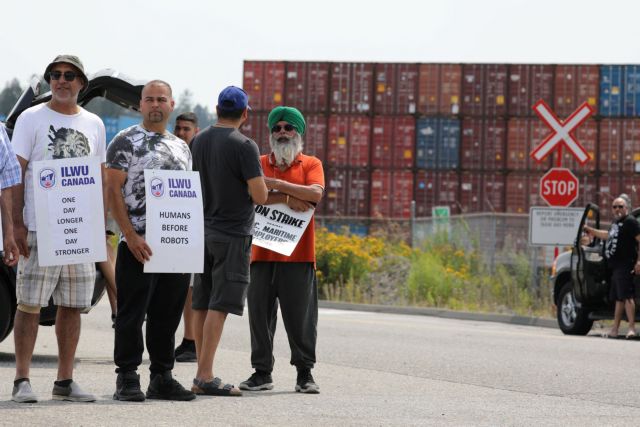 Καναδάς: Συνεχίζεται μεγάλη απεργία στα λιμάνια του Ειρηνικού – Ζητούν μισθολογικές αυξήσεις