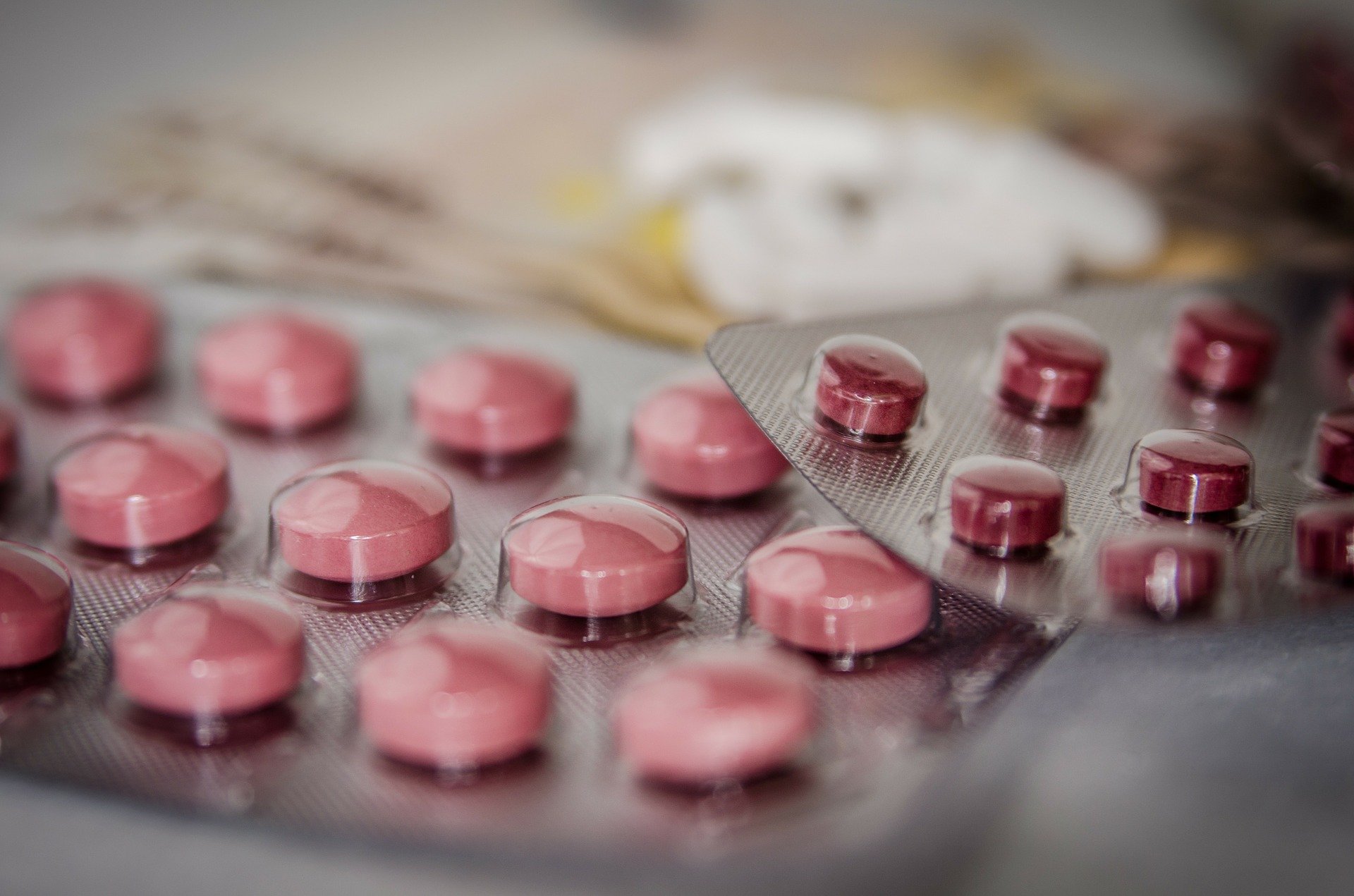 ΕΟΦ: Απαγόρευση παράλληλων εξαγωγών και δήλωση αποθεμάτων για 277 φάρμακα