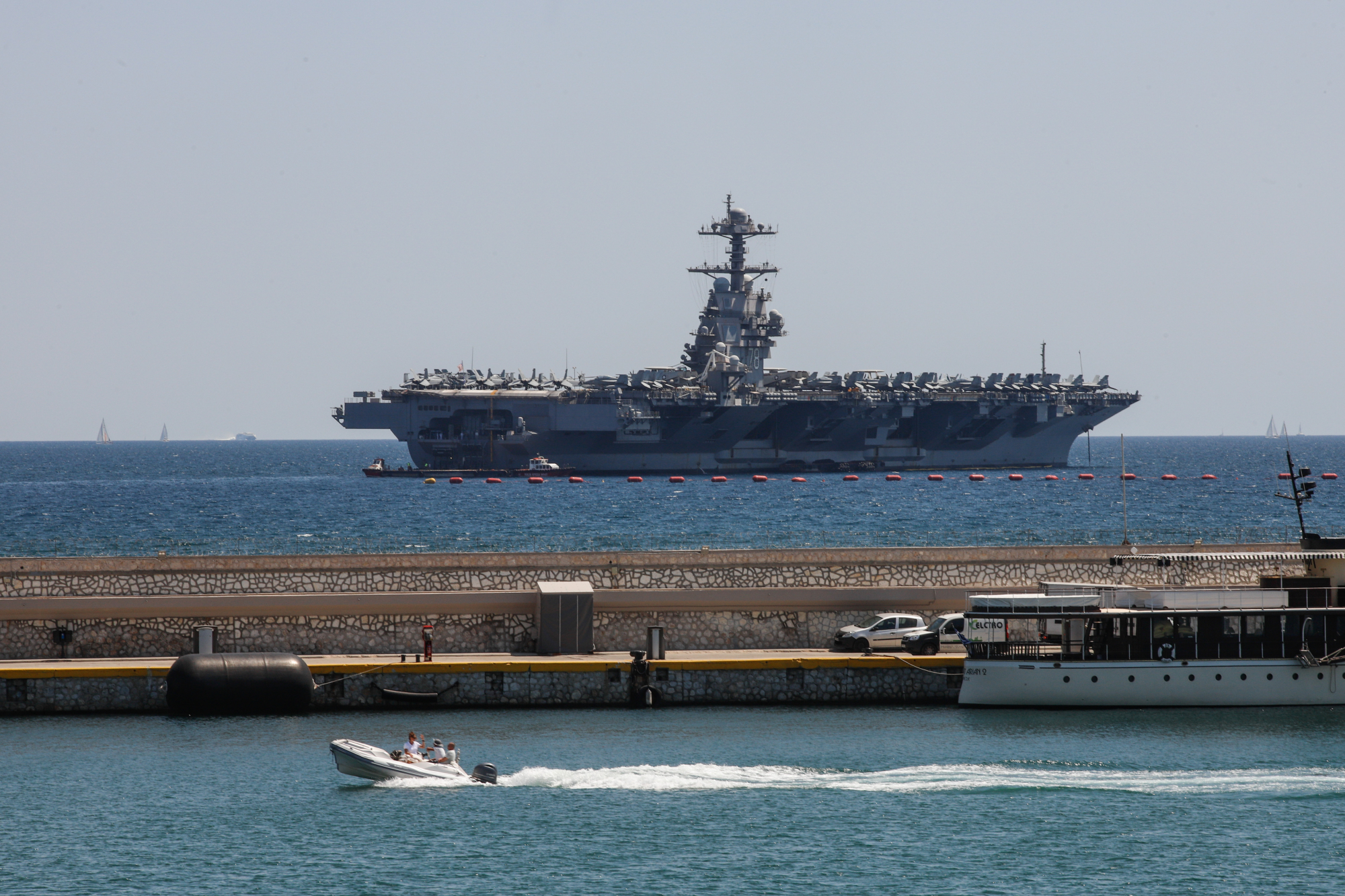 Λιμάνι Πειραιά: USS Gerald R. Ford – Tο πιο προηγμένο αεροπλανοφόρο του Πολεμικού Ναυτικού των ΗΠΑ