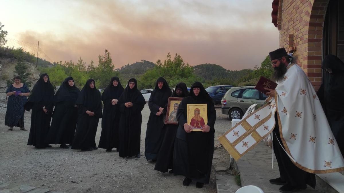 The Times: Το «θαύμα» της Ρόδου – Το ρίσκο των μοναχών για να σώσουν το μοναστήρι τους
