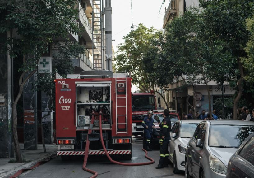Αθήνα: Εκρηξη αυτοσχέδιου μηχανισμού έξω από την τεκτονική στοά