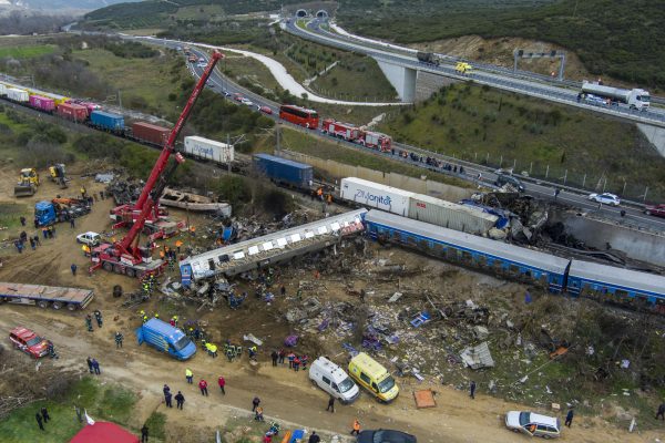 Τέμπη: Ποινική δίωξη σε τέσσερα πρώην στελέχη του ΟΣΕ