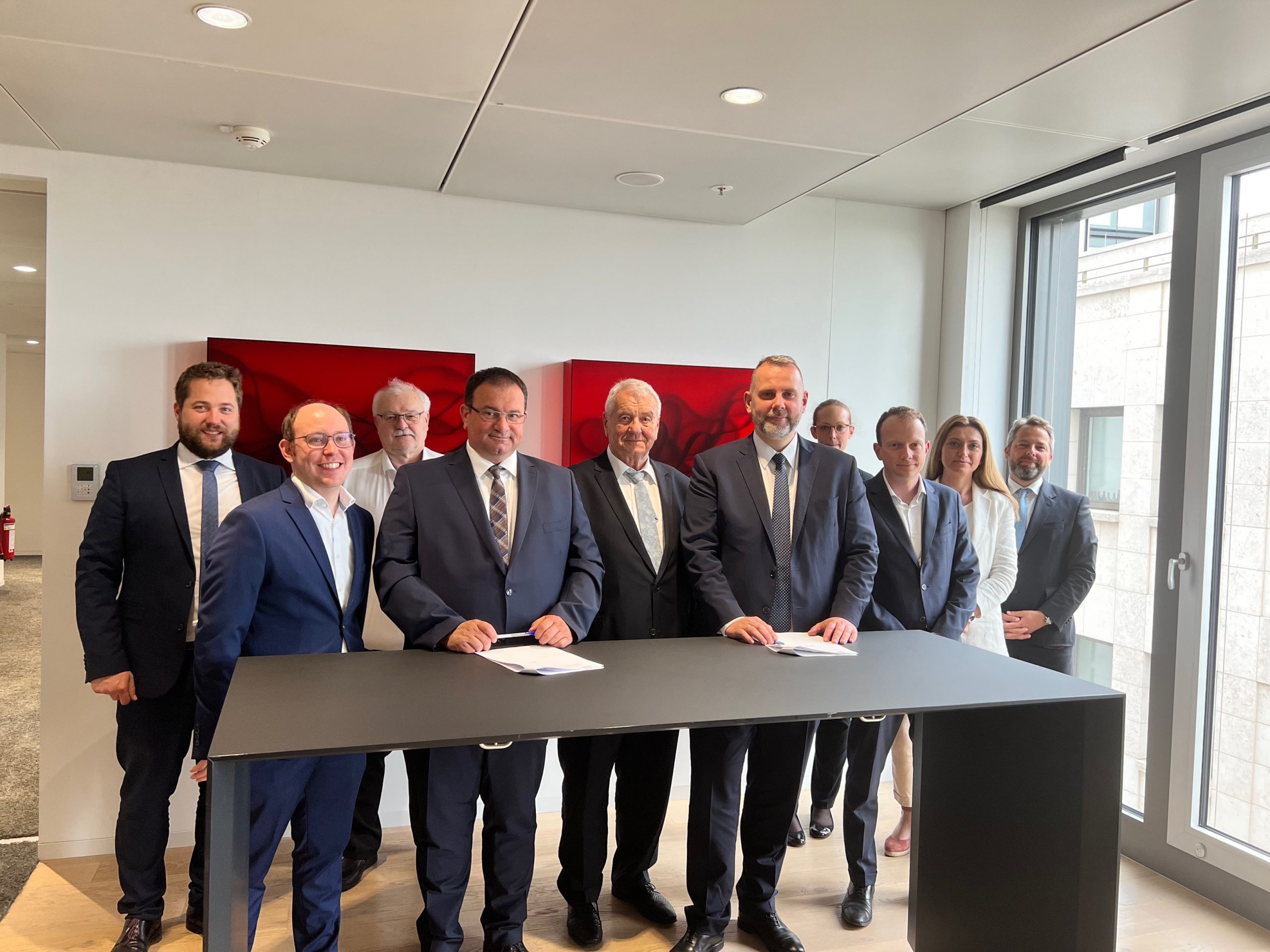 Sunlight Group: Ολοκληρώθηκε η εξαγορά του συνόλου της A. Müller GmbH