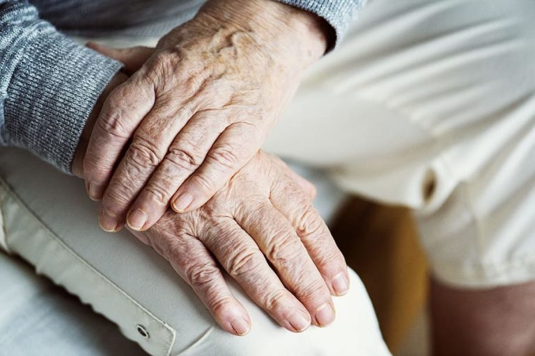 Υγεία: Η γήρανση και η καταπολέμηση σοβαρών συνοδών ασθενειών στο επίκεντρο ερευνών