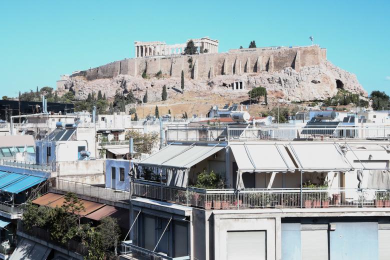 Ακίνητα: Ποιοι ξένοι αγοράζουν στην Ελλάδα [πίνακες]