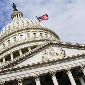 ΗΠΑ: Το shutdown αποφεύχθηκε, οι έριδες παραμένουν