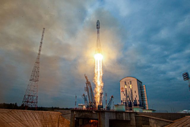 Ρωσία: Μια «μη φυσιολογική κατάσταση» σημειώθηκε στο διαστημόπλοιο Luna-25