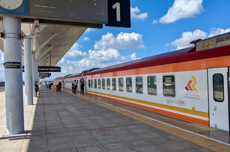 Ανάλυση: Ταξιδεύοντας με κινεζικό τρένο από τη Μομπάσα στο Ναϊρόμπι