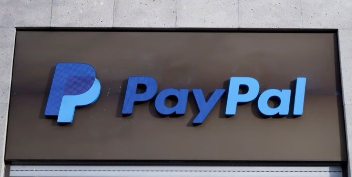 PayPal: «Βλέπει» σταθερά κέρδη για το 2024