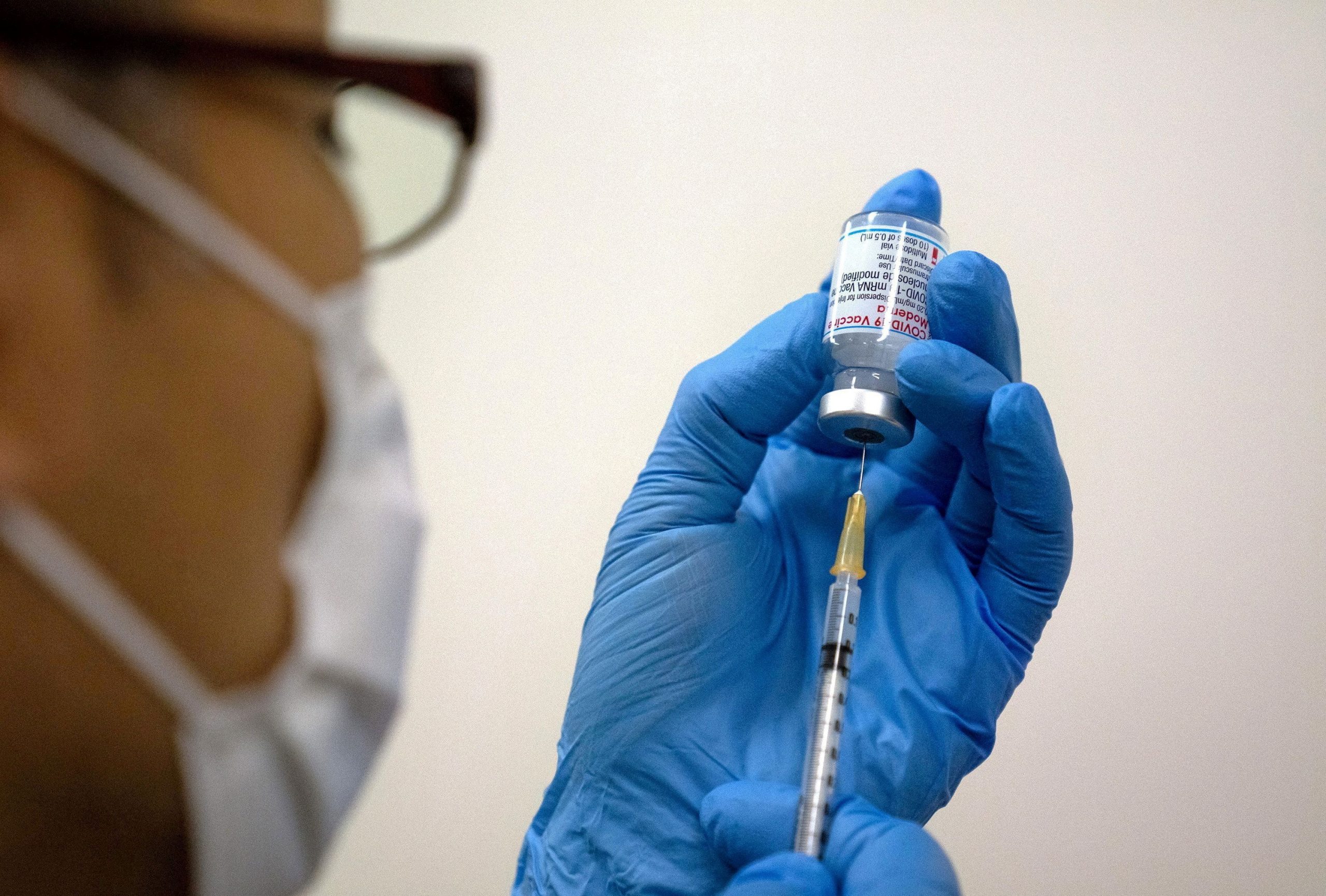 Κορωνοϊός: Οι 10 λόγοι των συστάσεων εμβολιασμού έναντι της Covid-19