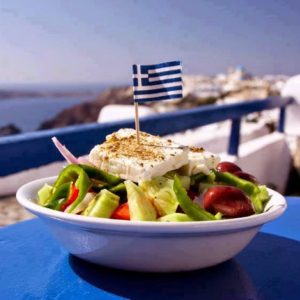 Ελληνική οικονομία: Πώς η χωριάτικη σαλάτα γίνεται μακροοικονομικός δείκτης