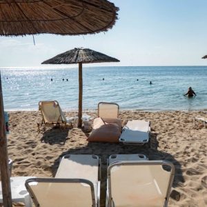 Ελληνικός τουρισμός: Βαριά βιομηχανία χωρίς… υποδομές