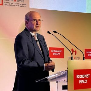 Συνέδριο Economist – Χατζηδάκης: Οι 6 άξονες της οικονομικής πολιτικής στη νέα τετραετία