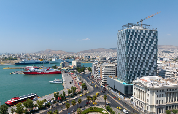 Πειραιάς: Χτίζουν θέσεις στο real estate οι επενδυτές