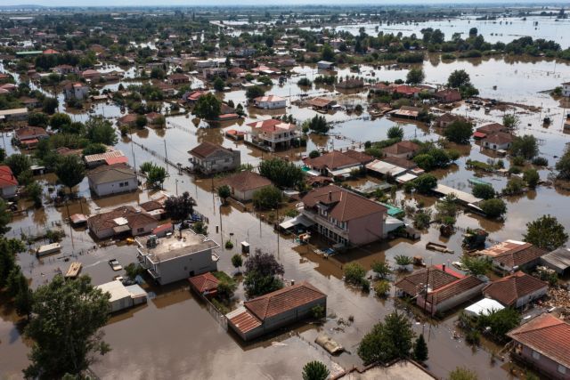 Death toll from this week’s storm front across central Greece at 10; severe flooding in Thessaly plain