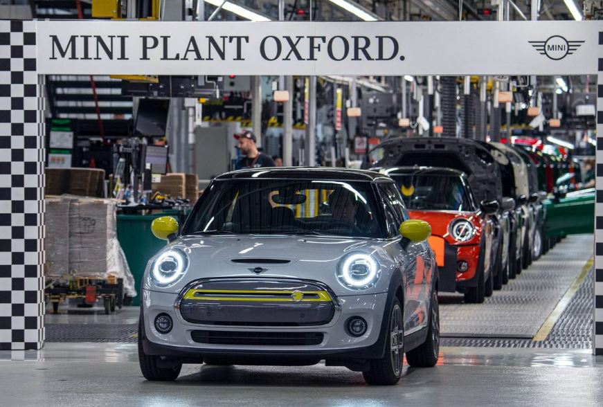 BMW: Επενδύει 700 εκατ. ευρώ για την παραγωγή του Mini στην Οξφόρδη
