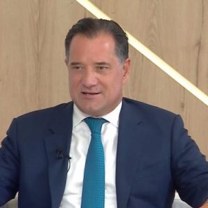 Άδωνις Γεωργιάδης: Πώς θα γίνει η μείωση των ασφαλιστικών εισφορών κατά 1%