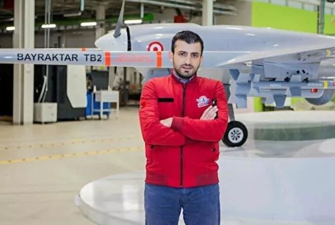 Τουρκία: Ο γαμπρός του Ερντογάν επεκτείνει την επιρροή του πουλώντας drones σε 31 χώρες