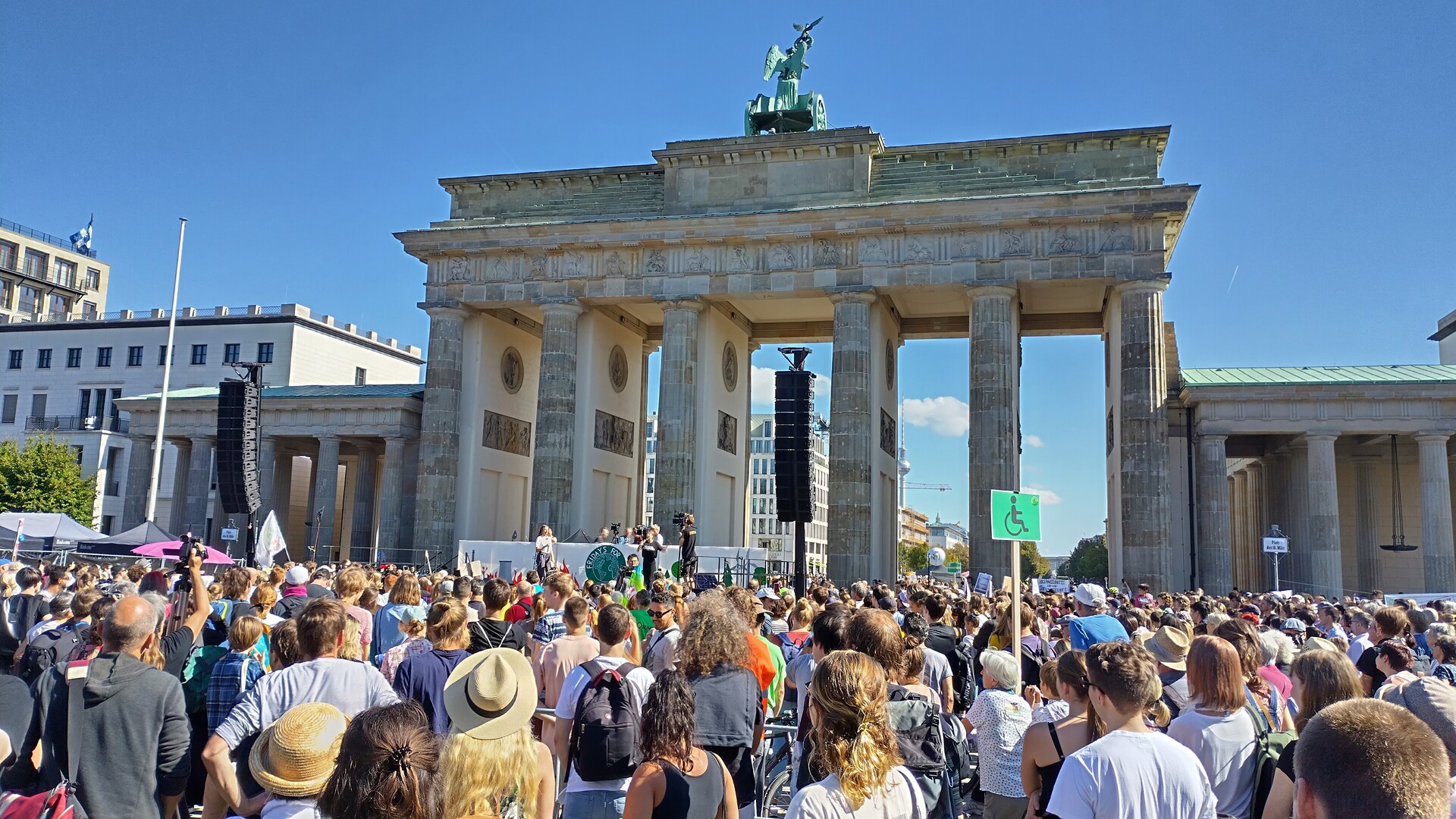 Γερμανία: Χιλιάδες διαδηλωτές διεκδικούν μέτρα για την κλιματική αλλαγή