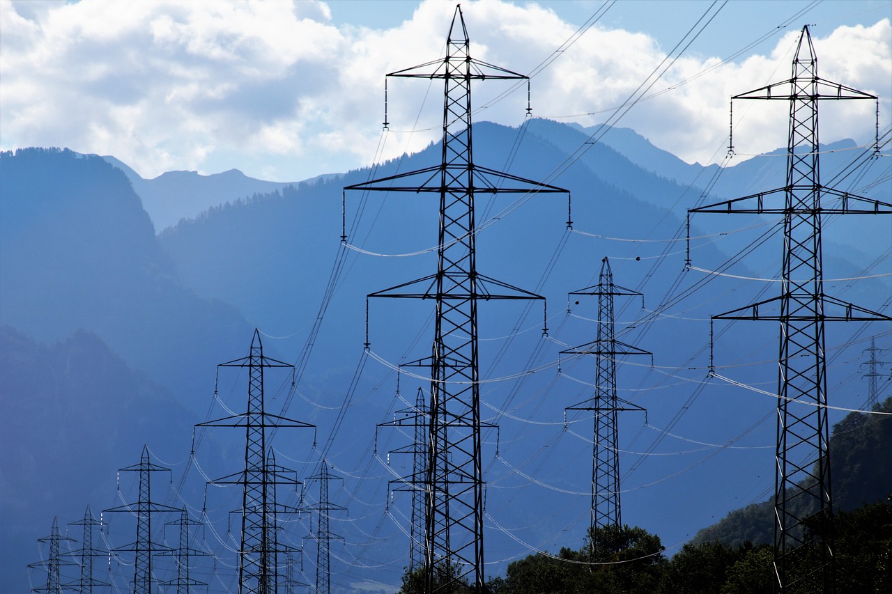 Ρουμανία: Στα σκαριά νέο καλώδιο αξίας πολλών δισ. ευρώ για μεταφορά ενέργειας από ΑΠΕ