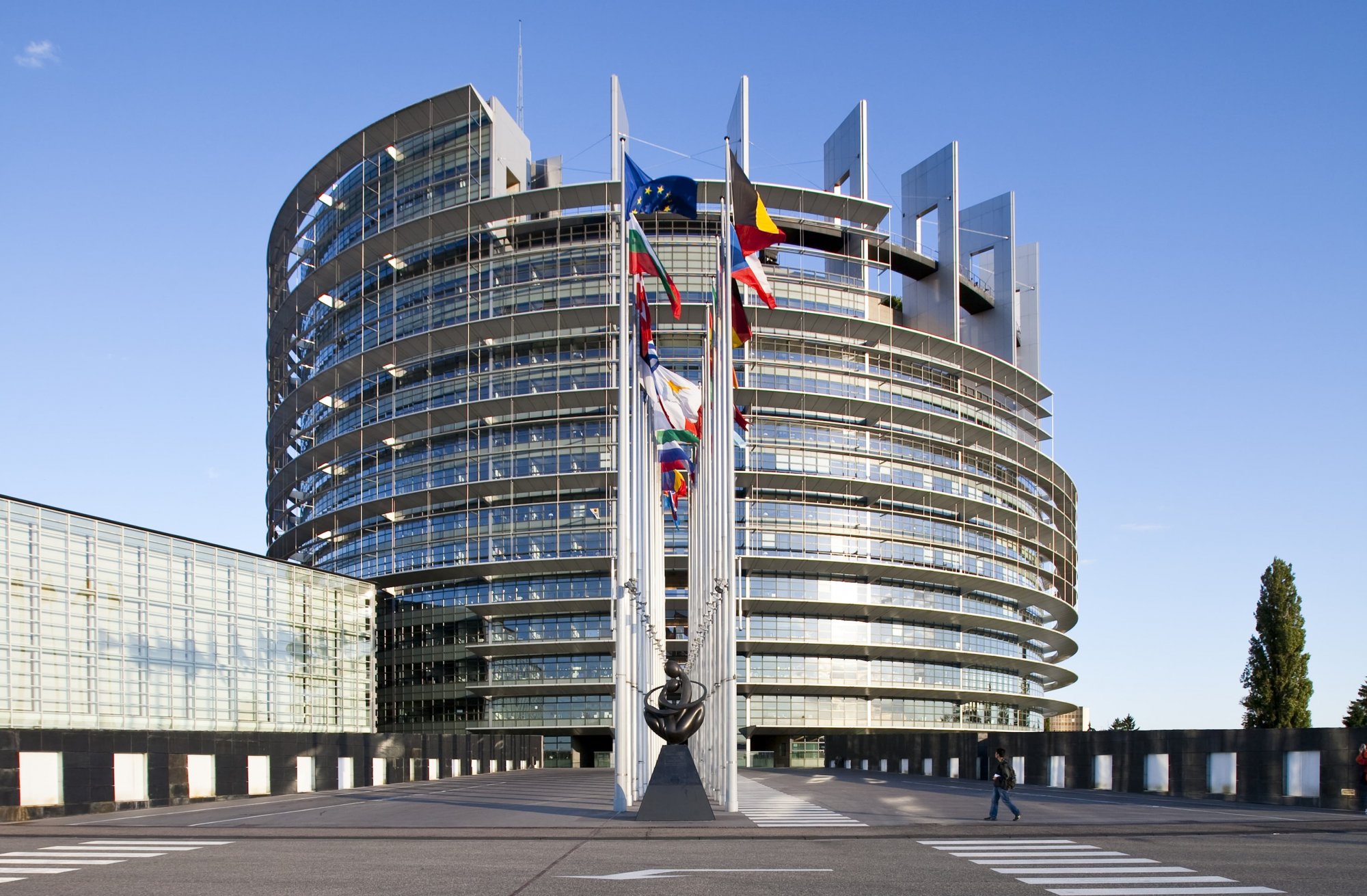 Ευρωκοινοβούλιο: Ανοίγει τον δρόμο για νέα έσοδα της ΕΕ