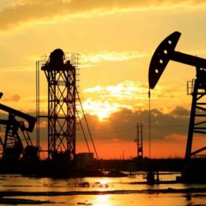 Πετρέλαιο: Έκλεισε το τρίμηνο με κέρδη που αγγίξαν το 30%