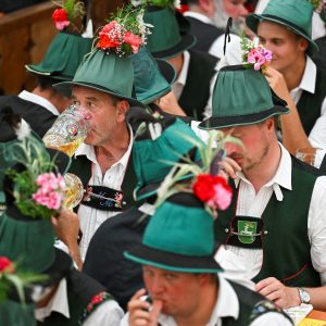 Oktoberfest: Με τις τιμές στα ύψη, καταρρίπτεται το ένα ρεκόρ μετά το άλλο