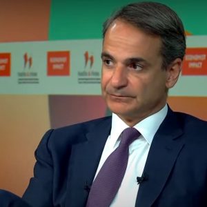 Economist: Η συζήτηση του Κυριάκου Μητσοτάκη με τον Φράνσις Φουκουγιάμα